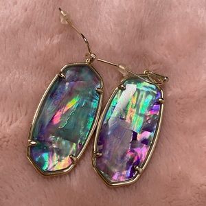 Kendra Scott Elle Earrings in Lilac Abalone
